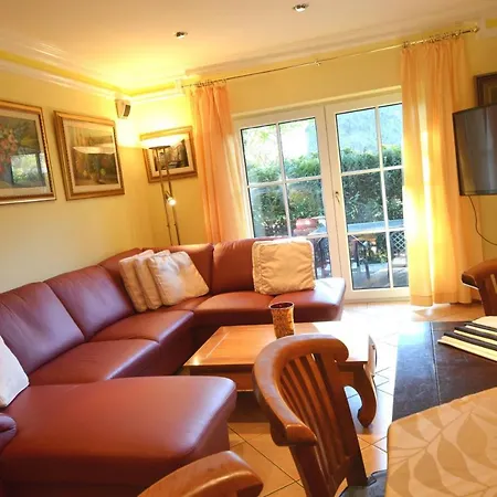 Grosses-reethaus-sanddorn *